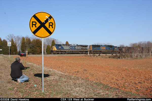 CSX 139 West at Buckner